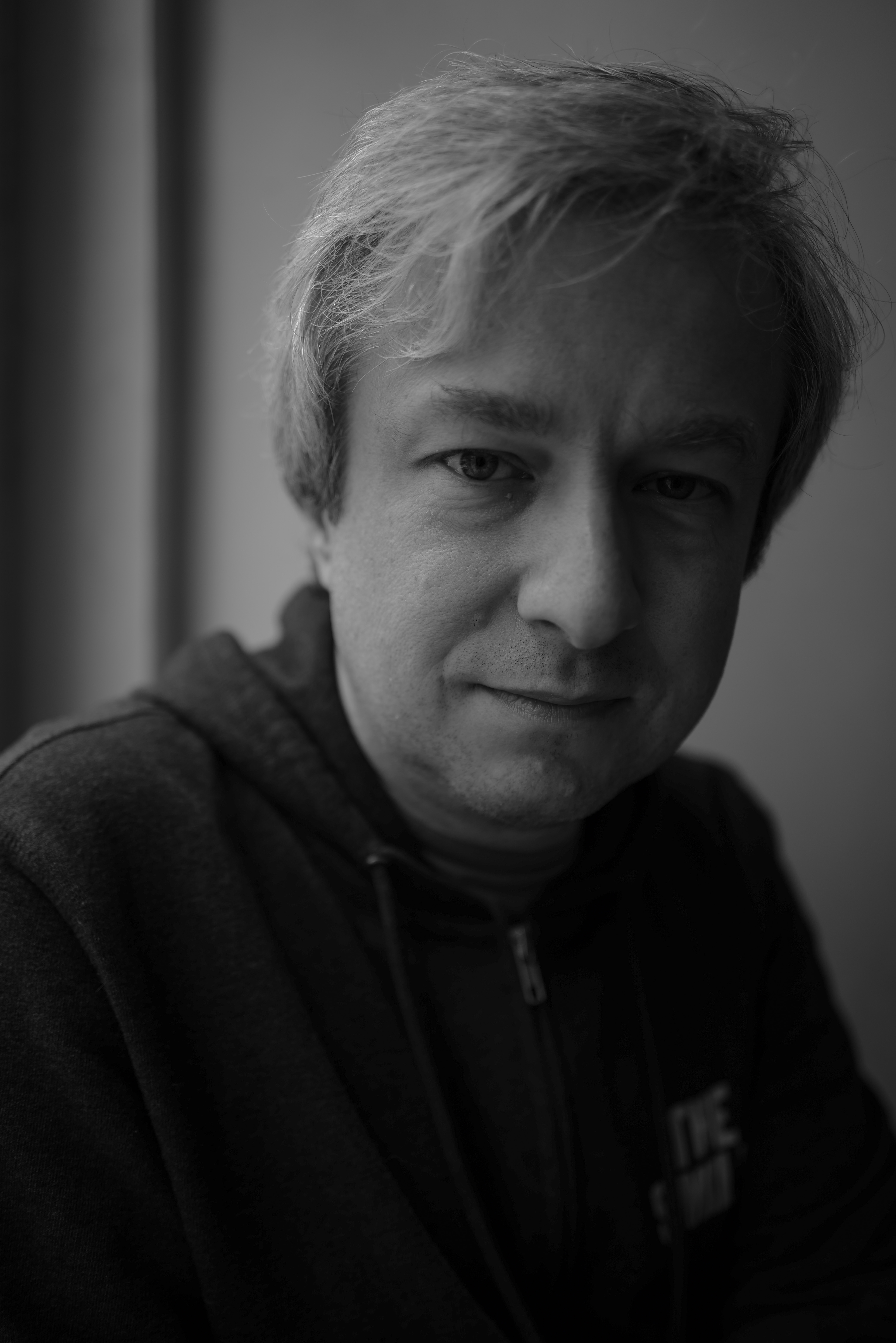 Антон Долин